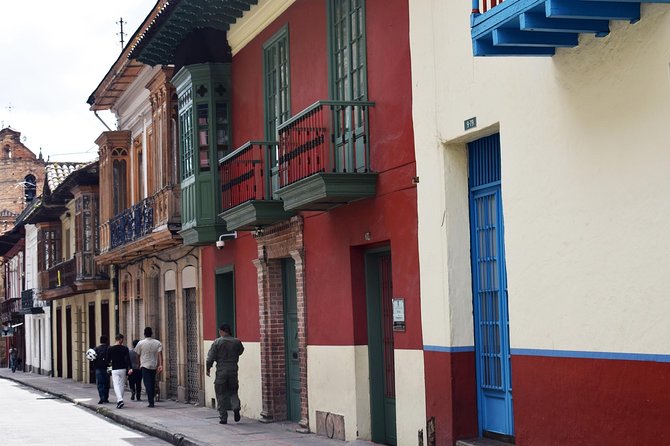 Self-Guided Audio Tour - Paranormal Candelaria - The neighborhood chapter and the walk to the finish
