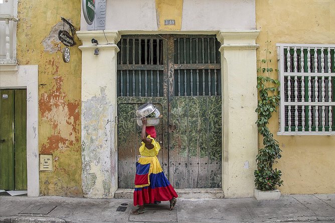 Self-Guided Audio Tour: Pirate Tales in Cartagena - From Getsemaní to the cannon-lined old city