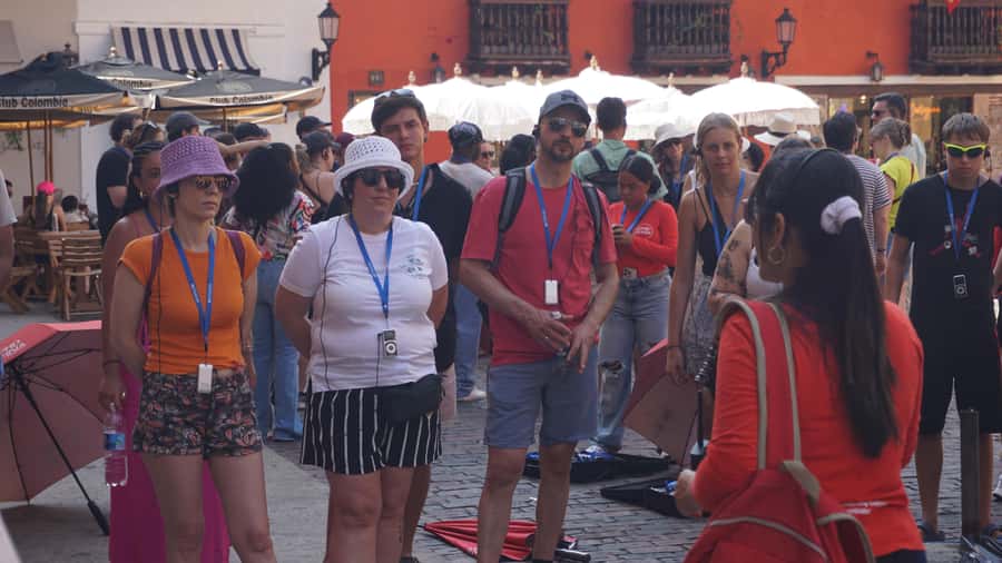 Shared Cartagena Old City Tour with Wireless Audio System - Bolívar Square and the city’s political heart