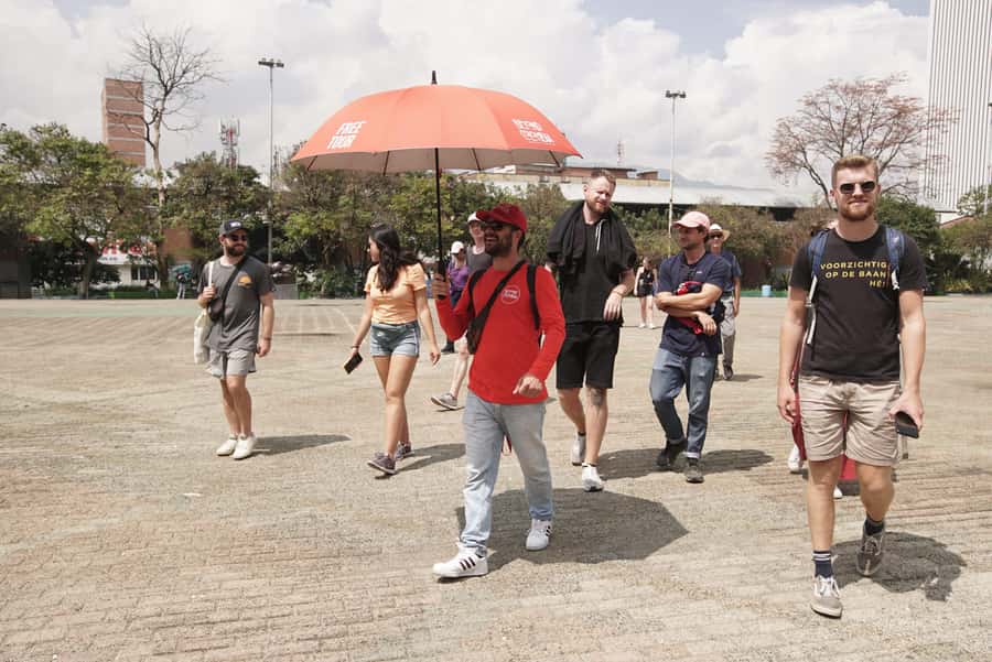 Shared Medellín Downtown Tour with Wireless Audio - Facing Medellín’s 1980s and 1990s
