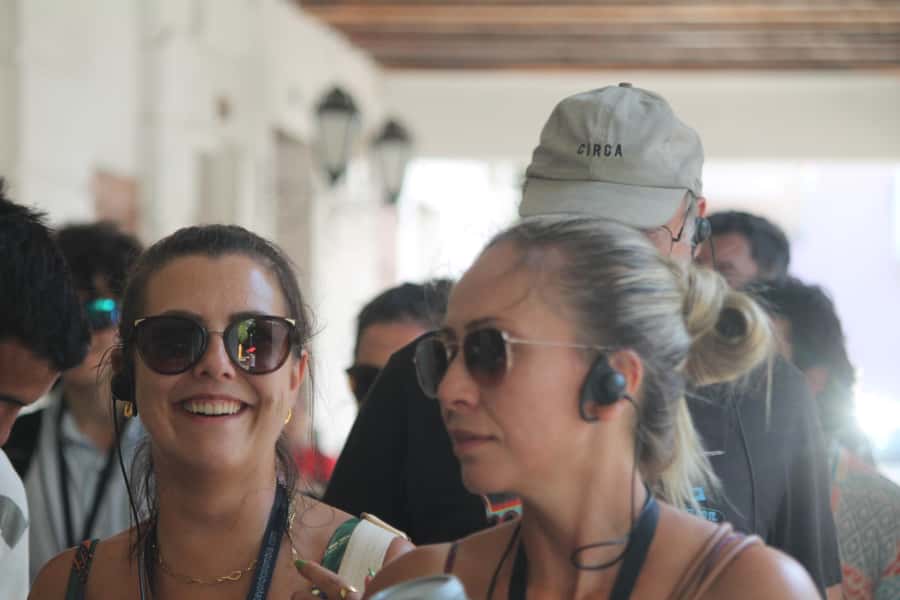 Shared Old Cartagena & Getsemani Tour with Wireless System - Starting beside Gertrudis in Santo Domingo Square