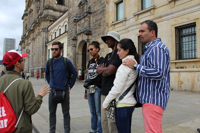 Shared Tour Colombian Conflict: war, drug trafficking and peace - Five things to know before you book