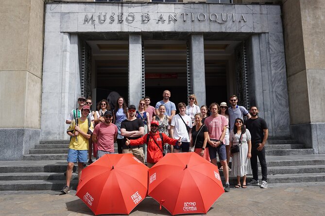Shared Tour Historic Center of Medellin with Audio System - Why this three-hour Medellín walk works
