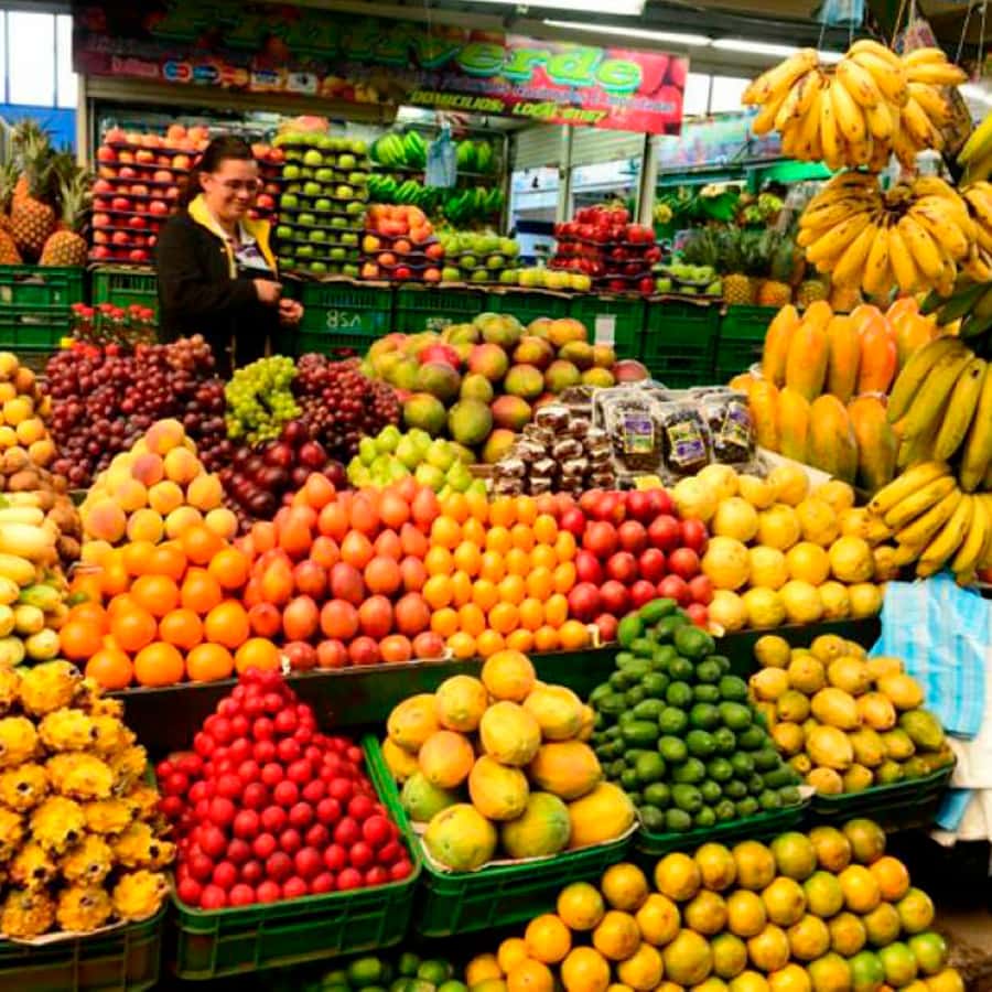 Shared Tour of Colombian Exotic Fruit at Paloquemao Market - Inside Paloquemao Market