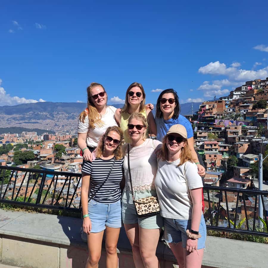 Shared Tour to Comuna 13 & Aurora Cable Car in Medellin - Reading Comuna 13 through its murals