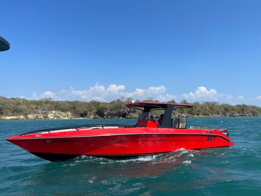 SKY BOAT: Private Full Day Luxury Boats - The best parts of the day at a glance