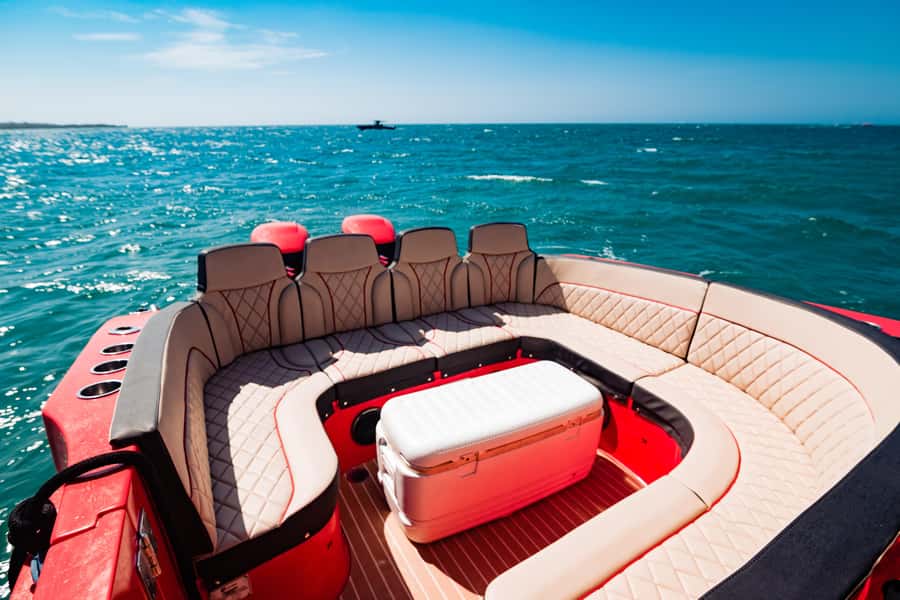 SKY BOAT: Private Full Day Luxury Boats - Starting at 9am from Todomar CHL Marina