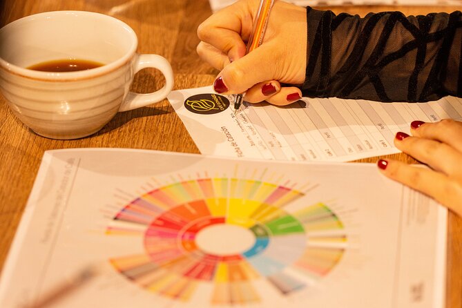 Specialty Coffee Tasting in Bogotá, From coffee growers to your cup - The empanada break is more useful than it sounds
