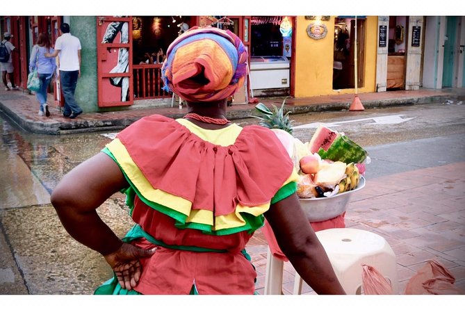 Street Food Tour in Cartagena Walled City and Getsemani - What this Cartagena tour really is