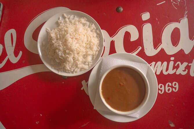 Street Food Tour in Medellín with Tastings - What you may eat, and why the variety matters