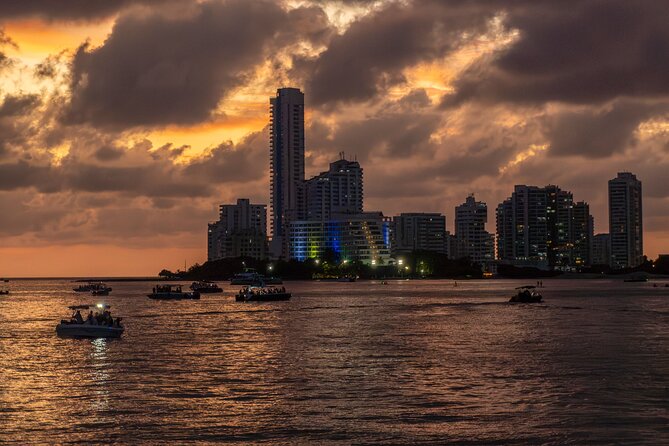 Sunset boat party - Starting at Satio Café in Getsemaní