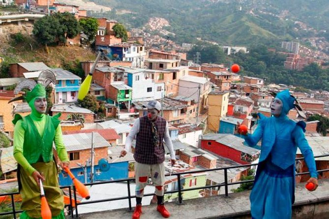 The best Commune 13 Tours in Medellín - Hotel pickup makes a three-hour tour easier