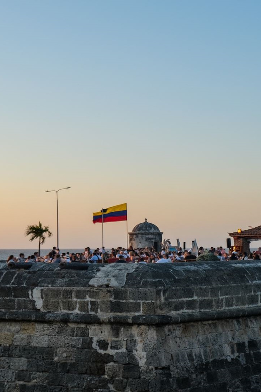 The Popa Hill & San Felipe Castle Tour - Pickup, timing, and the small print