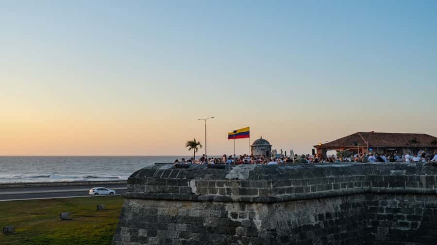 The Popa Hill & San Felipe Castle Tour - Entering Castillo San Felipe de Barajas