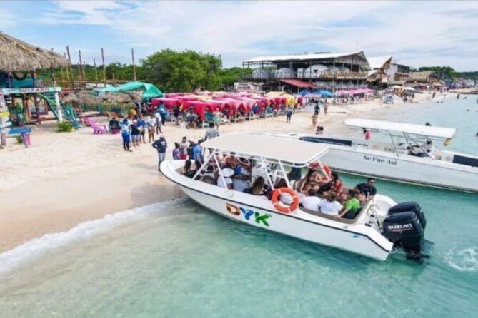Tour 5 islands in Cartagena with snorkeling, lunch Charm Island - Seeing 27 Rosario Islands from the boat