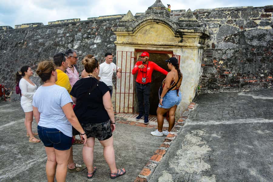 Tour Compartido al Castillo San Felipe de Barajas Cartagena - Key points to know before you go