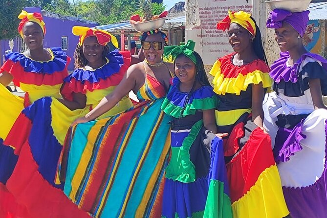 Tour cultural to san Basilio de Palenque from cartagena - Kid Pambelé and a short look at local pride