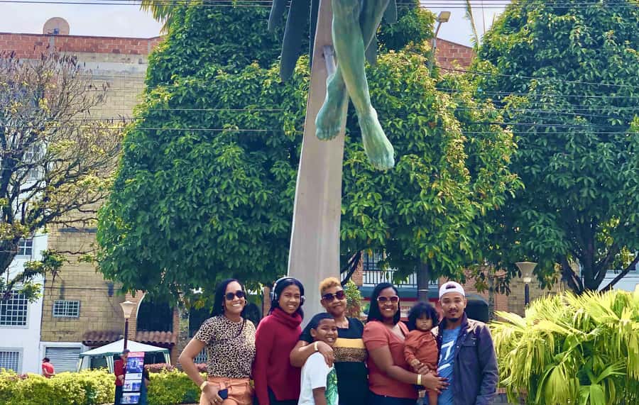 Tour Guatapé - Piedra del Peñol with departure from Medellín - Who will enjoy this tour most