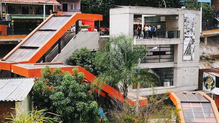 Tour Medellín: Pablo Escobar and Commune 13 - Key points to know before booking