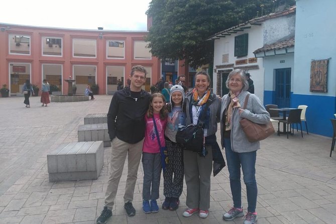 Tour Nocturno de Tejo y Salsa en Bogotá - How much value do you get for $43?
