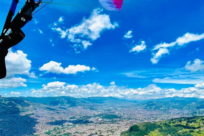 Tour Paragliding in Medellín. - GoPro photos and video: a worthwhile extra