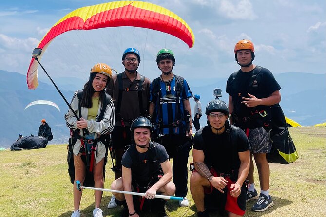 Tour Paragliding in Medellín. - The people make the difference