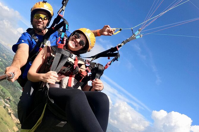Tour Paragliding in Medellín. - What the $62 price really buys