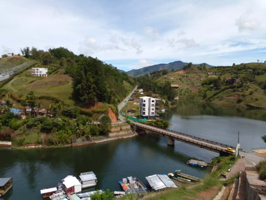 Tour Peñol-Guatape privado: con desayuno, almuerzo y bote - Why this Peñol and Guatapé day trip works