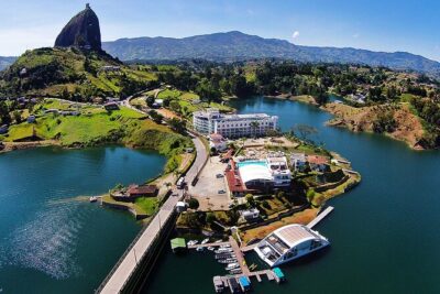 Tour to Guatape, Piedra del Peñol, lunch, snacks boat trip