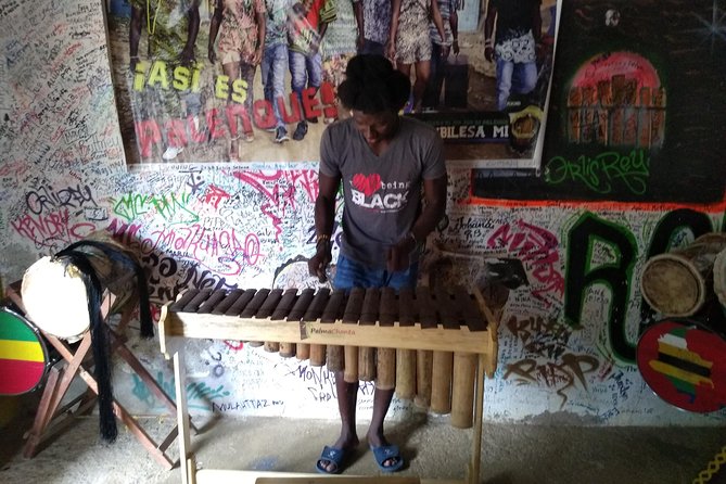 Tour to San Basilio de Palenque - African village - The 90-minute ride from Cartagena