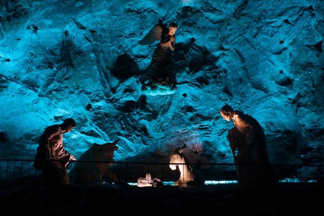 Transportation to Zipaquira´s Salt Cathedral and Guatavita Lagoon - Walking around Guatavita Lagoon