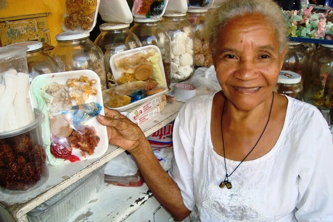 ULTIMATE FULL CITY TOUR with ANTHONY BOURDAIN's STYLE LUNCH - Is $67 a fair price?