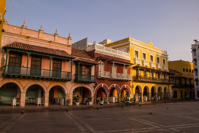 Vibrant Cartagena Tour with San Felipe Castle & Historic Center - Is $134 per person a fair price?