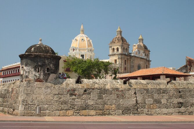 Vibrant Cartagena Tour with San Felipe Castle & Historic Center - San Felipe Castle: tunnels, cannons, and military planning