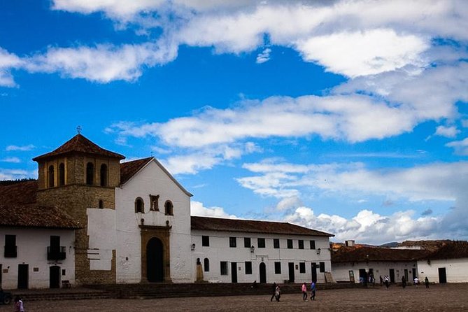 Villa de Leyva Day Trip from Bogota - Villa de Leyva and the grand Plaza Mayor