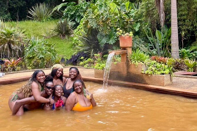 VIP Private Hot Springs Day Trip & Lakefront Lunch From Bogotá - Why the $180 price can make sense