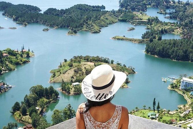 Visit Guatapé, El Peñol, El Retiro & Tekendamita Waterfall - Why this private Medellín day trip works