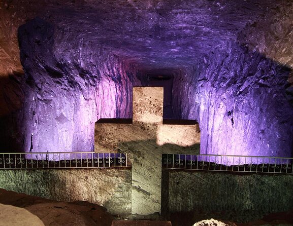 Zipaquirá Group Tour - More than Salt Cathedral - First look at Zipaquirá before going underground
