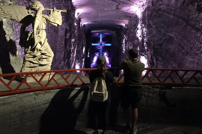 Zipaquirá Salt Cathedral Tour – Meals & Tickets with Local Guide - Meeting in La Candelaria at 8:00 a.m.